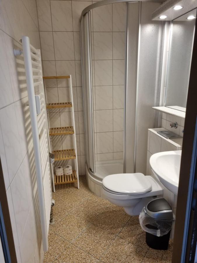 B515 Schoene Und Einladende Ferienwohnung In Schoener Umgebung Ланштайн Экстерьер фото